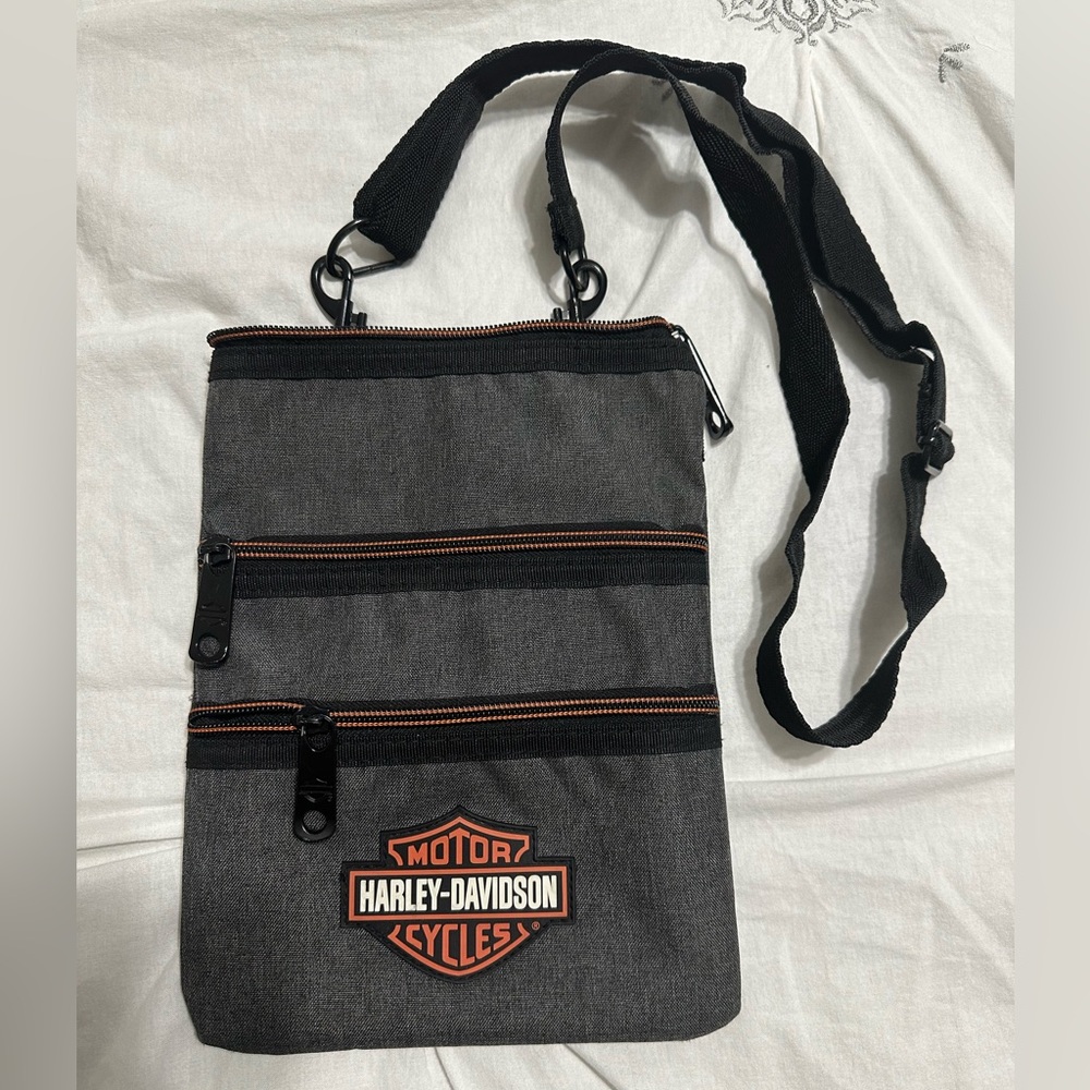 HARLEY-DAVIDSON WOMEN'S X-BODY CROSSBODY SLING PURSE, GRAY